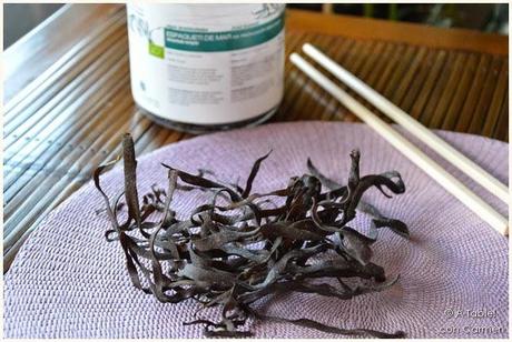 Bacalao con Verduras en Salsa de Soja y Espaguetis de Mar