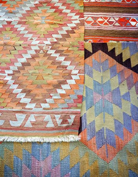 decorar con kilims