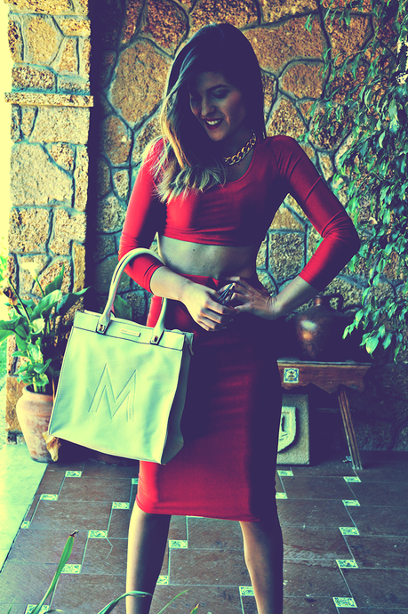 LADY IN RED LADY IN RED