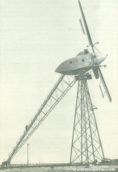 Primera estación eléctrica de viento en el mundo. Diseño de Zhújov. Crimea. Construida en 1937.
