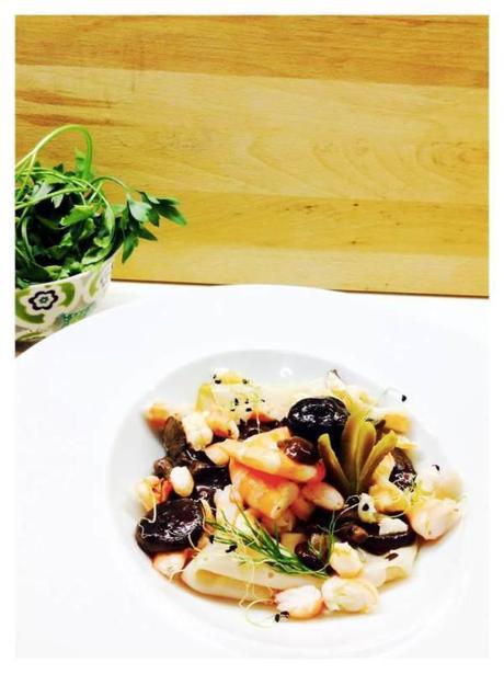 Setas salteadas con pavo y langostinos Setas salteadas con pavo y langostinos. Fotor