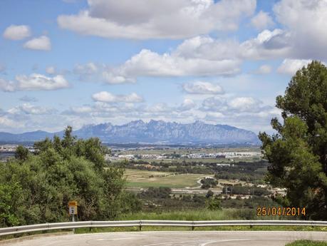 Begues - Olesa - Castell d' Olerdola - Pantano de Foix - Vilanova   25/04/2014