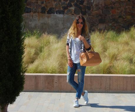 Bomber Flores y Stan Smith