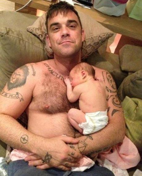 Robbie Williams y su hija Theodora Rose Williams