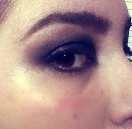 Look Smokey Negro Intenso