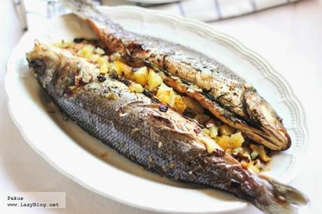 Lubina al horno rellena de eneldo. Receta