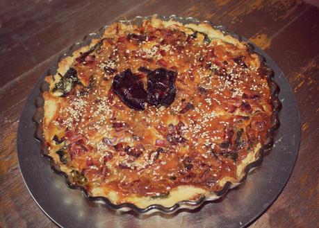 QUICHE DE ESPINACAS CON CEBOLLA Y BACON CARAMELIZADO AL OPORTO