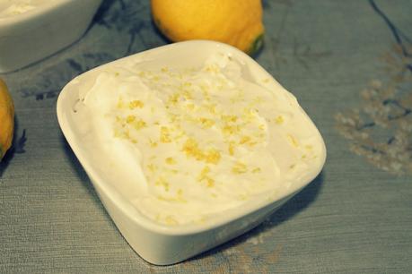 YOGUR DE MOUSSE DE LIMÓN