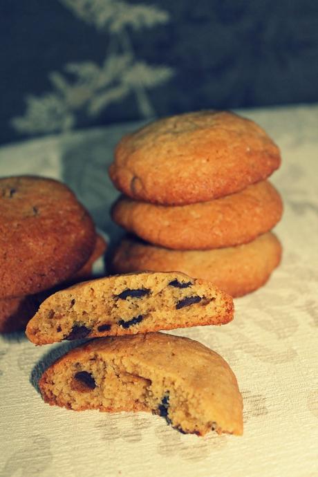 GALLETAS DE CREMA DE CACAHUETE CON PEPITAS DE CHOCOLATE