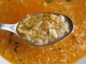 Sopa arroz raya)