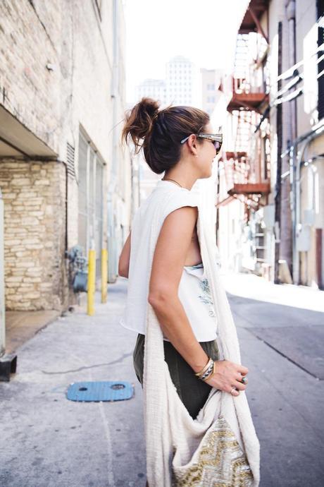 Austin-Buylevard-Beaded_Bag-Anthropology-Road_Trip_Texas-2