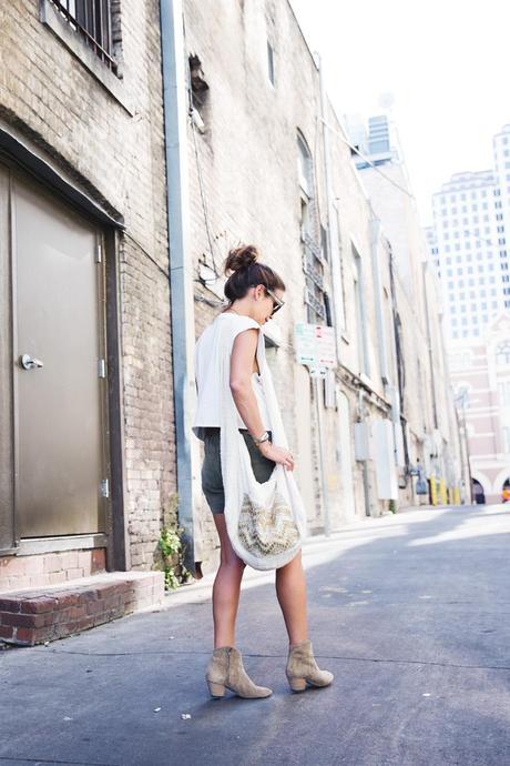 Austin-Buylevard-Beaded_Bag-Anthropology-Road_Trip_Texas-15