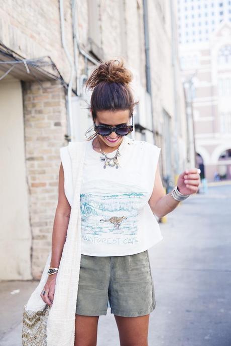 Austin-Buylevard-Beaded_Bag-Anthropology-Road_Trip_Texas-25