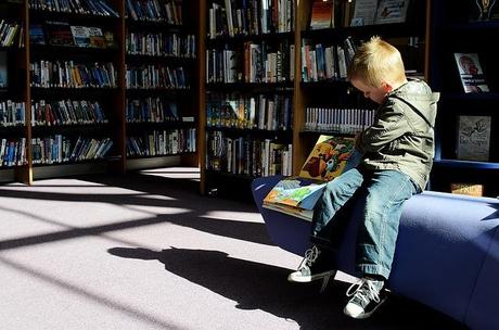 Cómo elegir obras de ficción para bibliotecas escolares