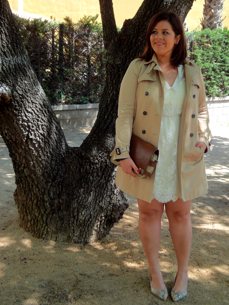 Gorditas Vs. Blanco (Outfit) Gorditas Vs. Blanco (Outfit)