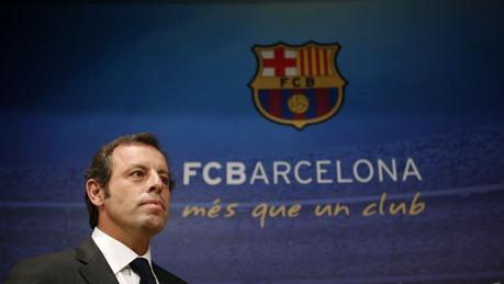 Barcelona president Sandro Rosell arrives for a news conference where he announced his resignation at Camp Nou stadium in Barcelona