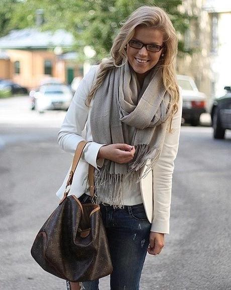 Fall Fall Fall... FALL i need to find a WHITE blazer!  love this look  (missing my glasses..... just to pull off this)