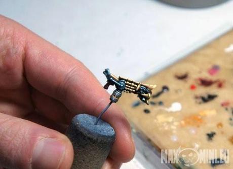 Novedades desde Puppets War(Paladins) y MaxiMini(Armas Sonicas)