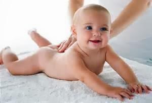 Masajes para bebés.