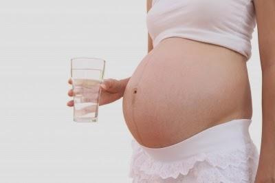 Lo que come la mujer durante del embarazo afecta el ADN del bebé