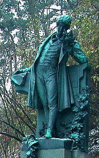 Estatua de Mácha en Praga.