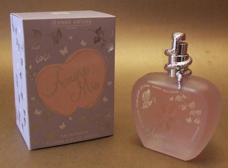 El Perfume del Mes – “Amore Mio” de JEANNE ARTHES