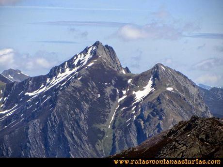 Ruta Peña Redonda: Vista del Torres