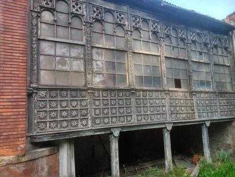 casa antigua abandonada