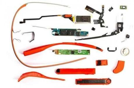 650 1000 650 1000 google glass destripado 2 600x394 Los materiales de Google Glass sólo cuestan 80 dólares