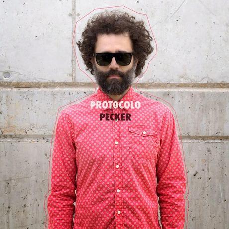 [Noticia] Protocolo, lo nuevo de Pecker