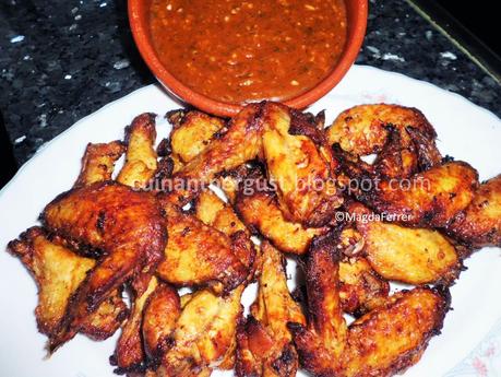 Alitas de pollo con salsa Búfalo / Buffalo wings