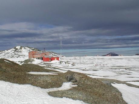 ENTREVISTA A ANTARTICOS: JOSE LUIS RINCON - DOTACION BASE PETREL 1977