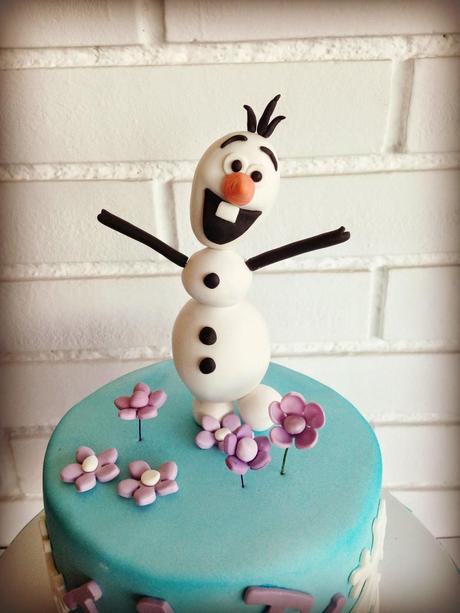 TARTA FROZEN PARA TATIANA