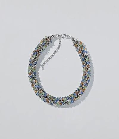 Collar de piedras
