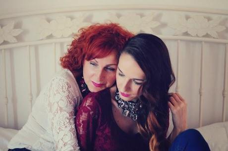 POR QUE MADRE NO HAY MÁS QUE UNA... POR QUE MADRE NO HAY MÁS QUE UNA...