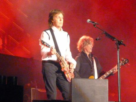 OUT THERE TOUR - LIMA, PERU (VIDEO / FOTOS)