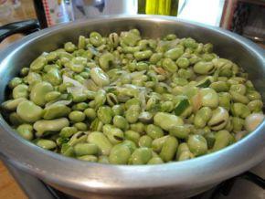 habas-con-jamon-y-huevos-fritos-