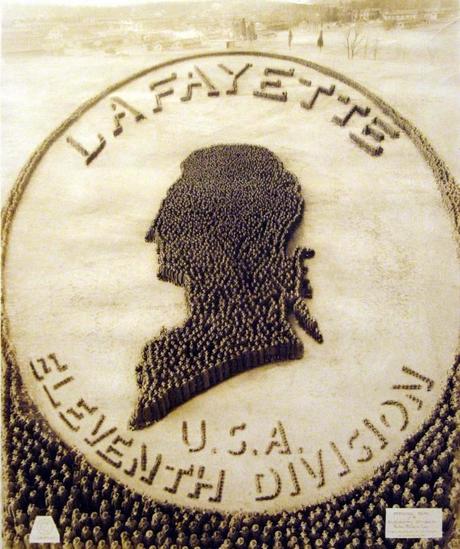 La División 11 Lafayette