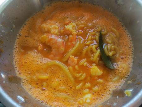 Fideuá con calamares