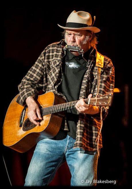 Neil Young - A Letter home (2014)