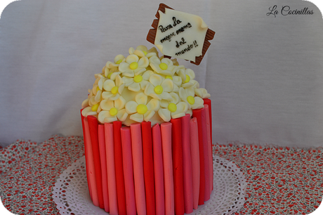 Tarta bouquet de flores de fondant para el dia de la madre