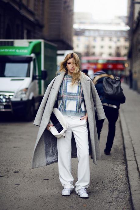 SNEAKERS ARE A YES OR A NO WAY? SNEAKERS ARE A YES OR A NO WAY?