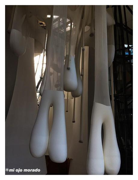 Ernesto Neto en el Guggenheim Ernesto Neto en el Guggenheim