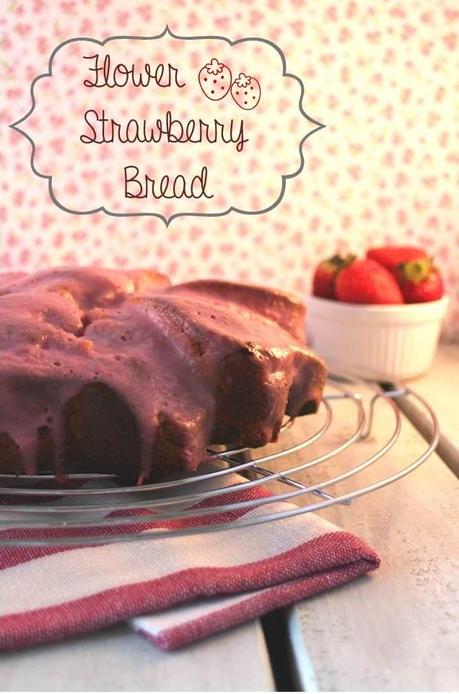 Flower strawberry bread