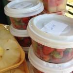 ¿Cómo sobrevivir en Cuba con 18 dólares al mes? piña,-fresas-y-mosca