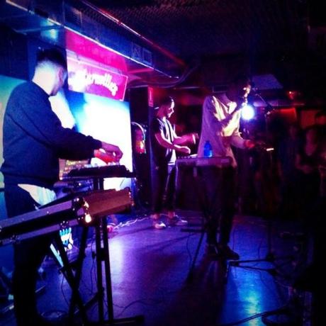 maike noise John Gray