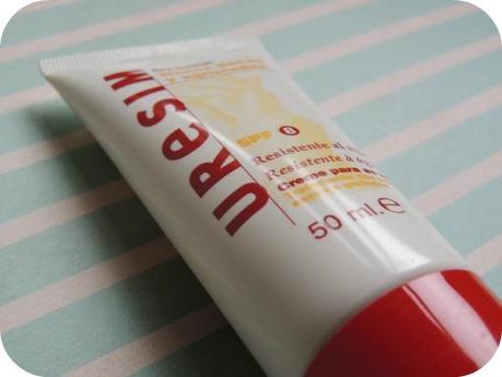 Crema de manos de URESIM