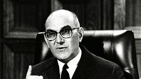 Historia contemporánea de Portugal IV: Revolución y Contrarrevolución