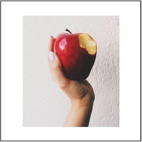 INSTAMONTH #4 INSTAMONTH #4