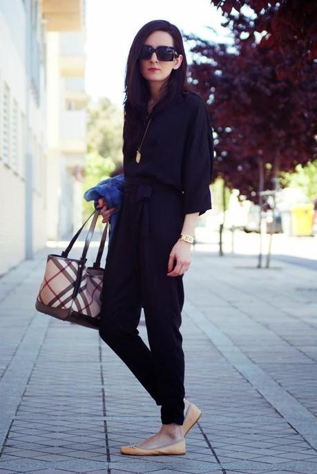 BLACK JUMPSUITJacket: Zara, Jumpsuit: Persun Flats: Zara,...